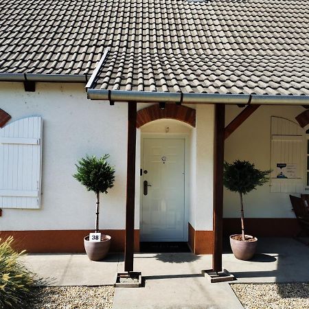 Pintes 38 Lägenhet Dunaújváros Exteriör bild